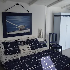 Yacht Club Sal Bed & Breakfast Palmeira