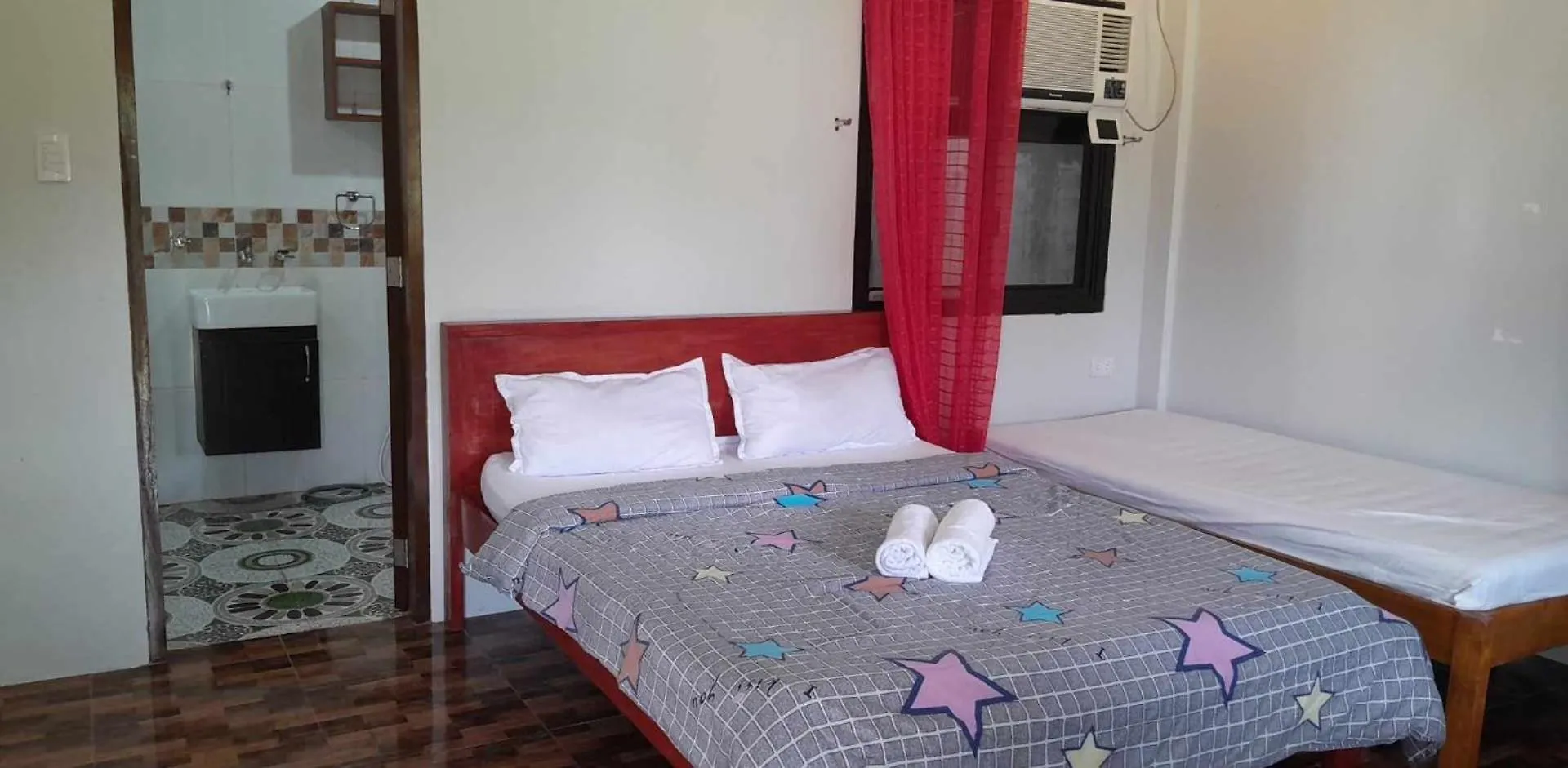 Yfs Guesthouse Panglao 0*,  Philippines